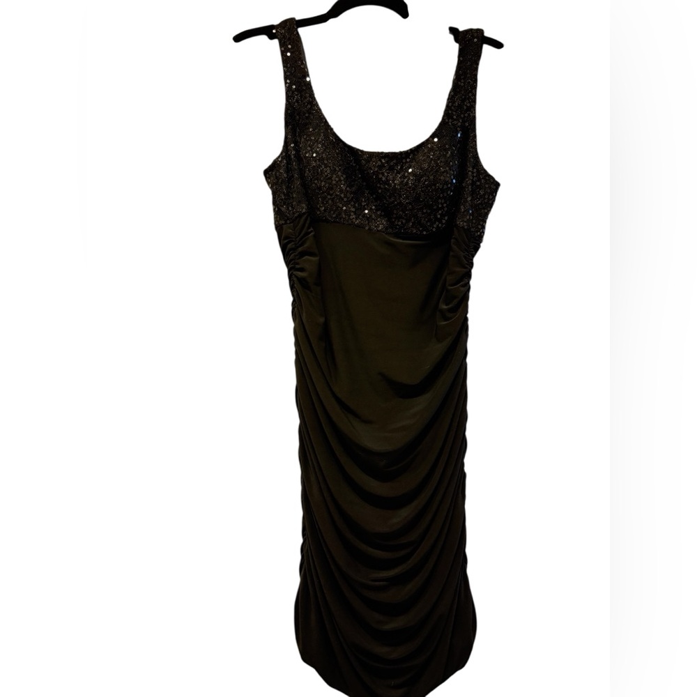 Elegant Black Sequin Evening Dress